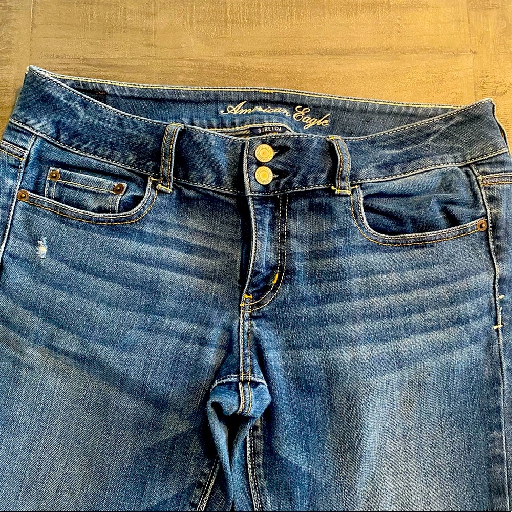 American Eagle Artist low rise flare jeans size 10